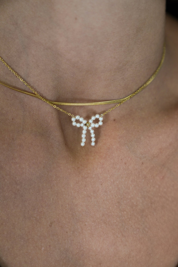 Pearl Bow Necklace